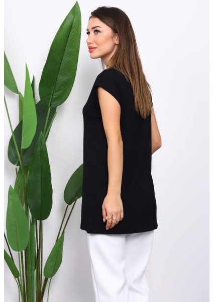 Siyah Dik Yaka Sıfır Kol Içlik fırsatları