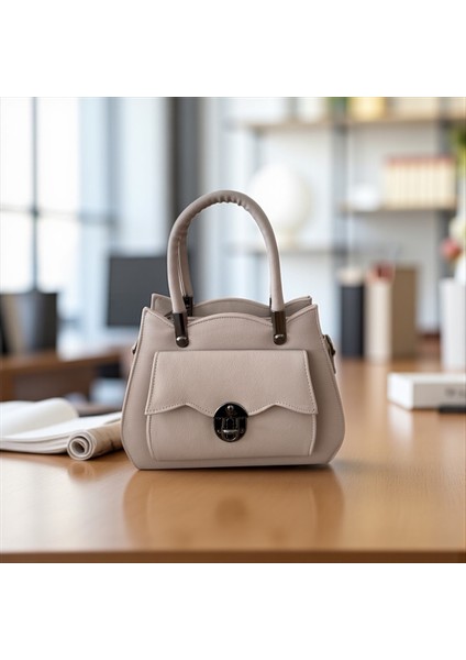 Kilit Kapaklı Fermuarlı Kadın El ve Omuz Çanta