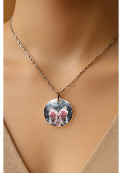 Şeffaf Sert Akrilik Kolye Ucu ve Üzeri Zincirli Desenli Kolye Ev Arkadaşım