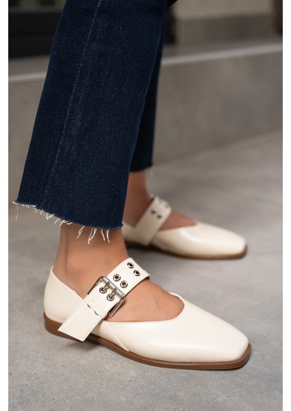 Jewel Ekru Kemer Detaylı Babet fiyatları