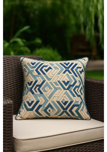 Biye Detaylı Desenli Kırlent Kılıfı