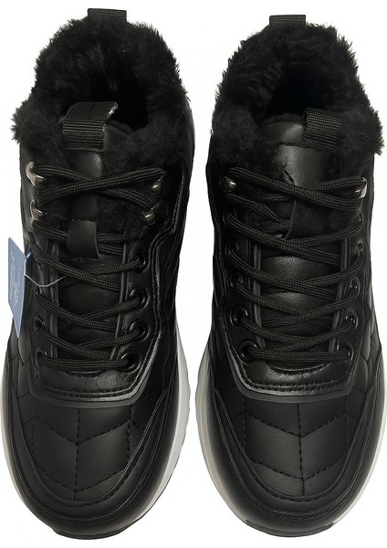 INT1223K010 Krk 3pr Kadın Siyah Outdoor Ayakkabı indirimleri