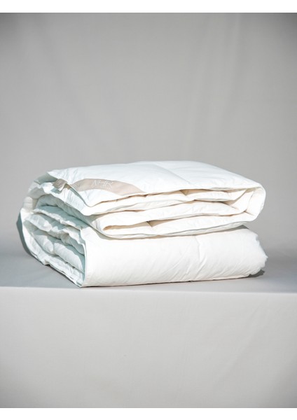 %100 Kaz Tüyü Dolgulu %30 Gıdık Antibakteriyel, Isı Dengeleyici, Çift Kişilik Yorgan / 195X215