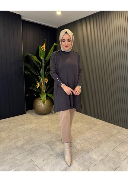 7014 Omuzu Kolu Düğmeli Vanezia Triko Tunik