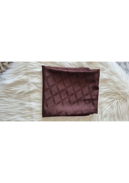 Kadın Kendinden Desenli Şık Jakarlı Şal - Kahverengi