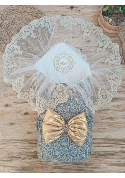 Litaetrend Yenidoğan Kabartma Desenli Gold Fiyonklu Güpürlü Bebek Battaniyesi Kundak Gold