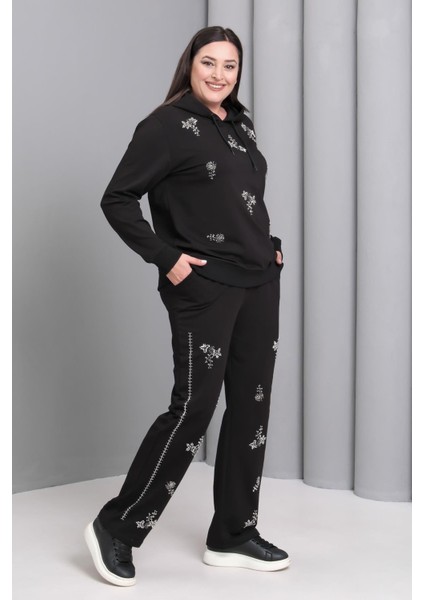 Kadın Büyük Beden Siyah, Çiçek Motifli Boncuk Işli, Kapüşonlu Eşofman Takım 65N39192 fiyatları