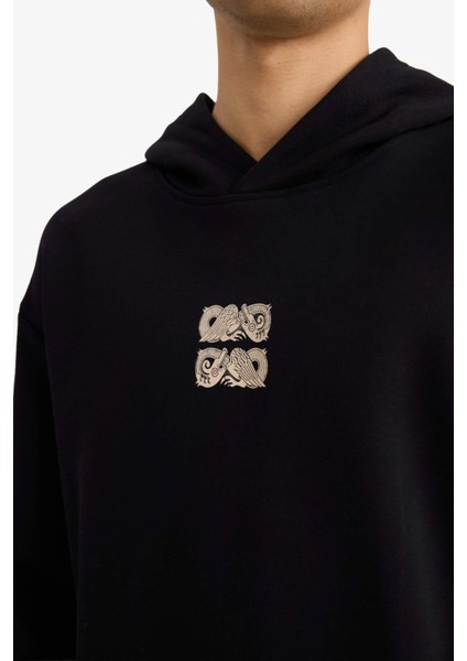 Boxy Fit Kapüşonlu Sırt Baskılı Sweatshirt F2104AX25AU indirimleri