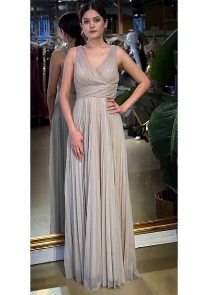 Bej V Yaka Kalın Askı Kloş Etekli Şifon Uzun Abiye Elbise 11098-04