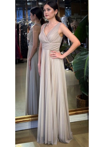 Bej V Yaka Kalın Askı Kloş Etekli Şifon Uzun Abiye Elbise 11098-04 fiyatları