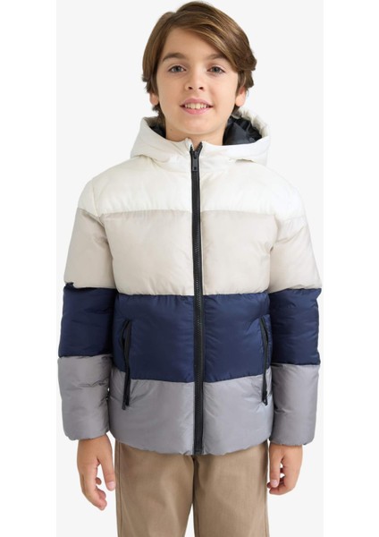Erkek Çocuk Su İtici Kapüşonlu Polar Astarlı Fermuarlı Şişme Mont E7381A825WN modelleri