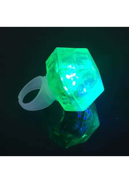Kristal Tasarımlı LED Glow Işıklı 3 Modlu Yeşil Yüzük 3.5 x 5 cm (5067)