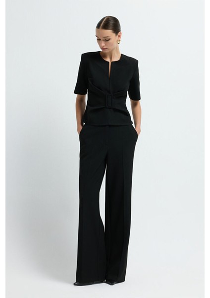 Toka Detaylı Kısa Kollu Bluz Siyah 11545552000 modelleri