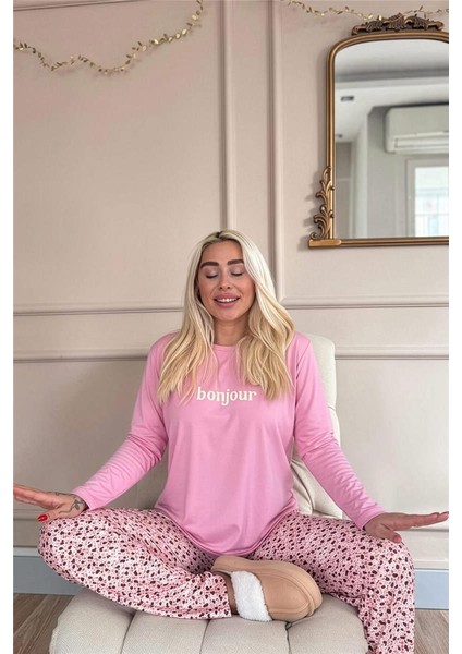 Pembe Bonjour Desenli Uzun Kollu Bambu Örme Kadın Pijama Takımı fiyatları