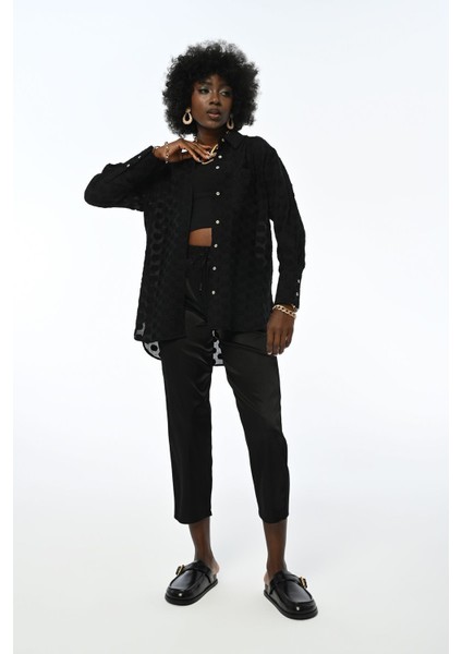 Kadın Siyah Desenli Gömlek indirimleri