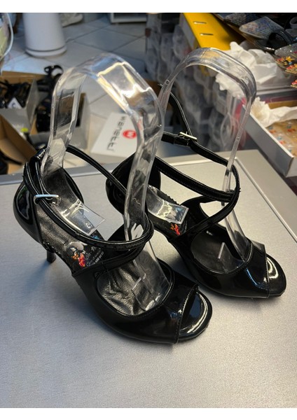Simsiyah Rugan Yandan Çiftbağlı Model 8,5 cm 13 Pont Tango, Dans ve Abiye Ayakkabısı fiyatları
