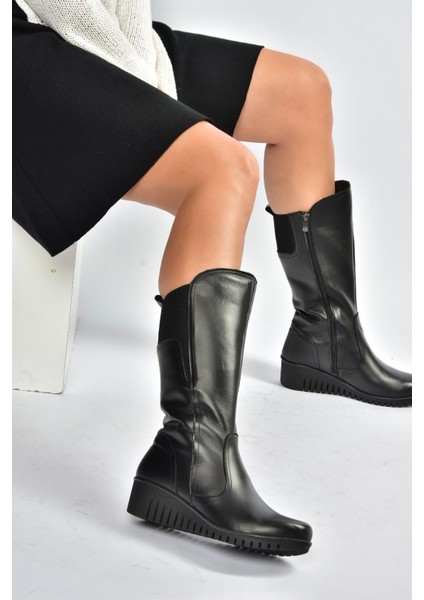 V324200803 Siyah Hakiki Deri Klasik Kadın Çizme
