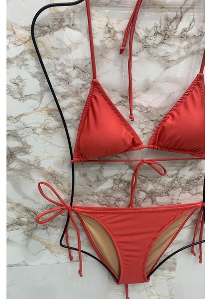 Kadın Likralı Esnek Yandan ve Boyundan Bağlamalı Şık Ipli Üçgen Bikini Takım modelleri
