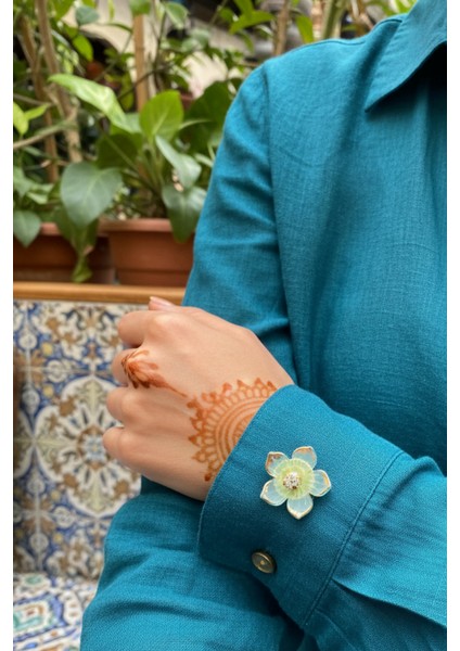 Şeffaf Mavi Gold Detaylı Düğme Kapağı Broş Klips Toka