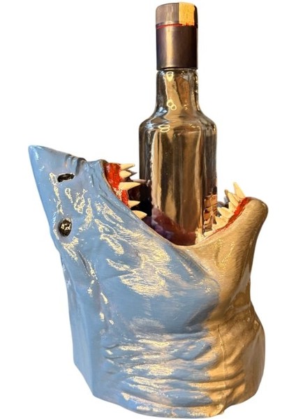 Köpek Balığı Figürlü Şaraplık - El Işçiliği Boyama fiyatları