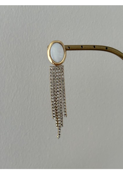 Beyaz Sedef Oval Taş Su Yolu Model Sallantılı Gold Çelik Küpe fiyatları