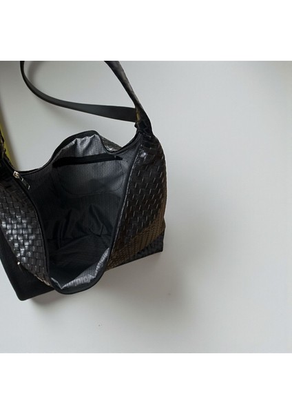 Örgü Detaylı Salaş Kadın Omuz Çantası modelleri