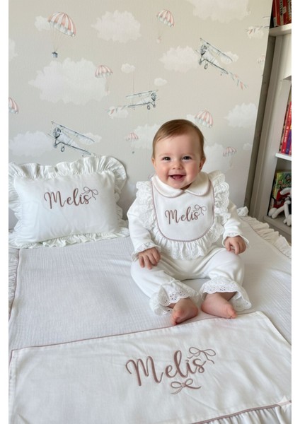 Isme Özel Nakışlı 6’lı Yeni Doğan Bebek Seti – Tulum, Battaniye, Yastık, Şapka, Puset Örtüsü fiyatları
