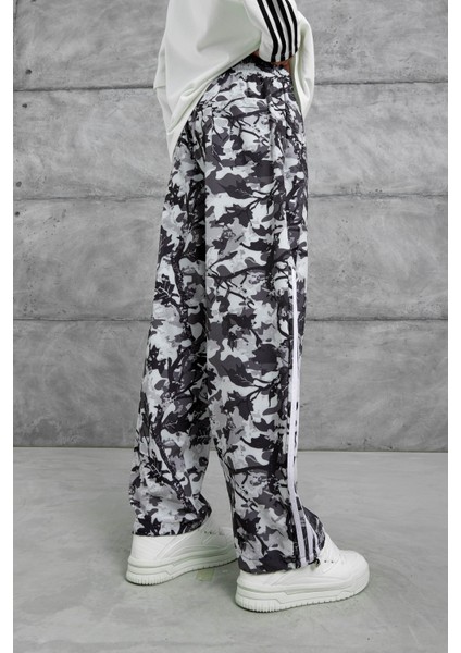 Siyah Kamuflaj Desenli Paraşüt Kumaş Eşofman indirimleri