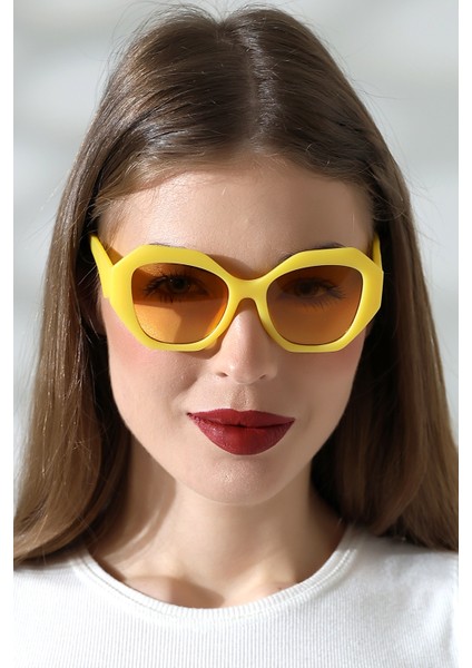 Kadın Oval Sarı Renkli Cam Mat Güneş Gözlüğü Garson Boy modelleri