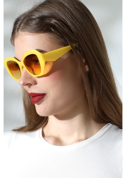 Kadın Oval Sarı Renkli Cam Mat Güneş Gözlüğü Garson Boy fırsatları