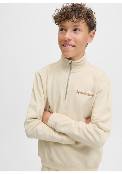 Nakışlı Erkek Çocuk Krem Sweatshırt 12284067 modelleri