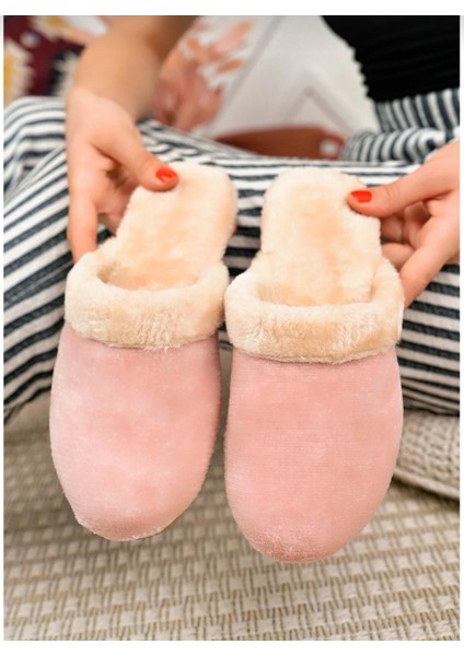 Düz Kadın Kışlık Günlük Ev Terliği