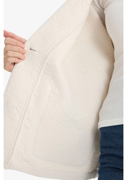 Regular Fit V Yaka Düğmeli Dokuma Ceket G2521AX25AU