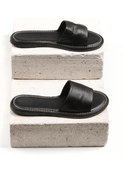 141759 Günlük Düz Terlik Hakiki Deri Siyah modelleri