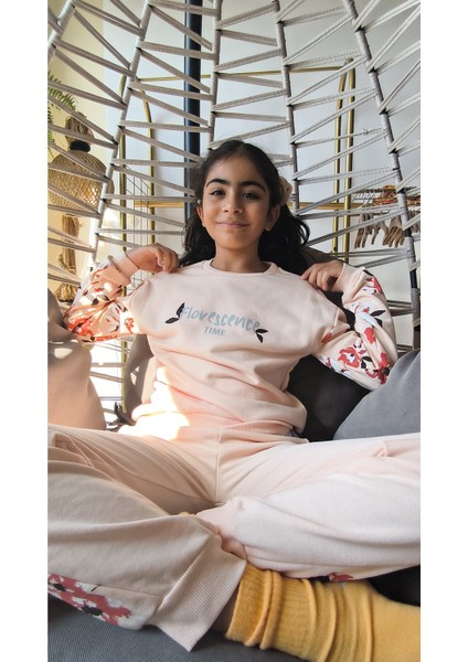 Kız Çocuk Alt Üst Takım Uzun Kollu Eşofman Rahat Şık Modern Tasarım