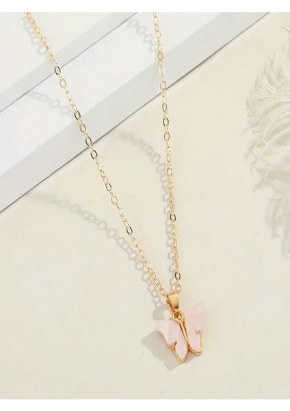 Kelebekli Zarif Kolye modelleri