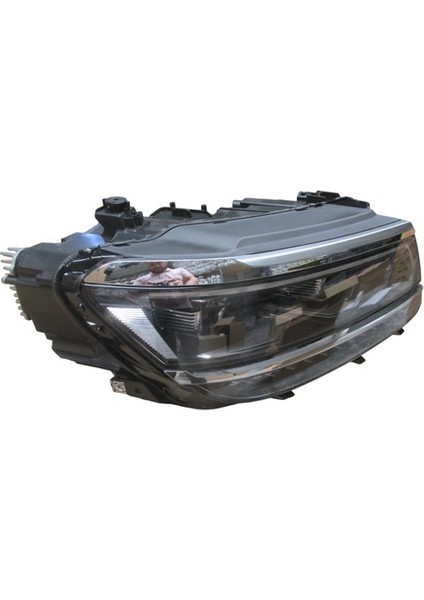 Volkswagen Tiguan 16/20 Far Lambası Sağ Elektri̇kli̇/motorlu/mercekli̇/ledli̇ (Hıghlıne) (E Marklı) fiyatları