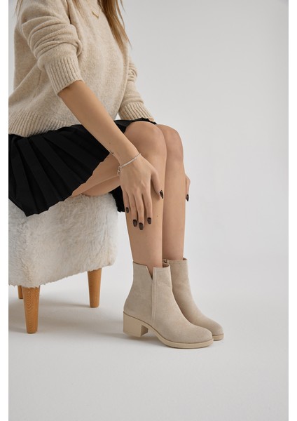 Kadın Bej Süet Termo Taban Fermuarlı Topuklu Bot fiyatları