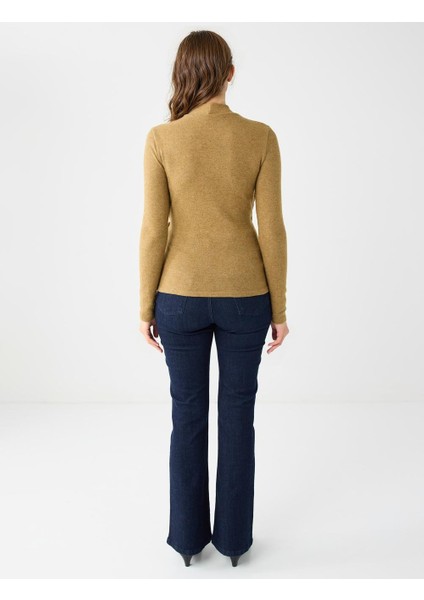 Yağ Yeşili Kruvaze Yaka Yumuşak Dokulu Örme Bluz indirimleri