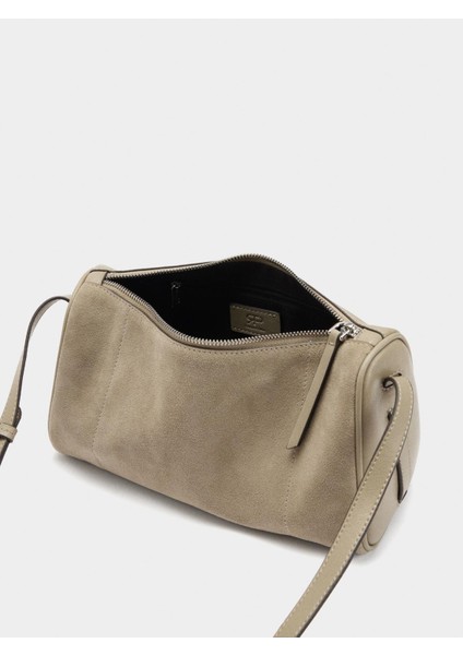 Deri Detaylı Çapraz Askılı Çanta fırsatları