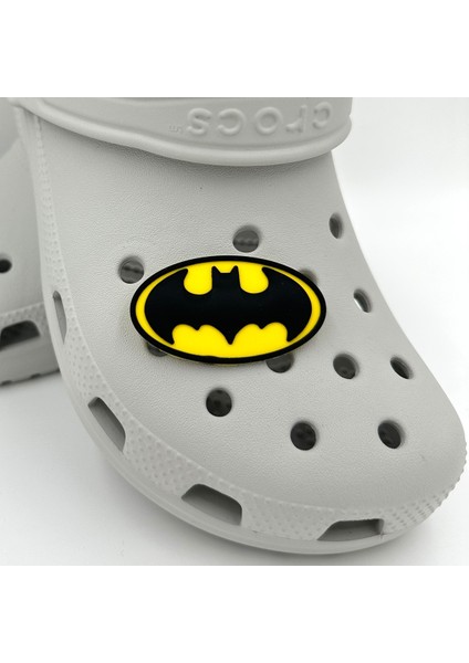 Terlik Süsü ve Aksesuarı , Çanta Süsü – Jibbitz 3D Dev Boy Batmann Logo Aksesuar fiyatları