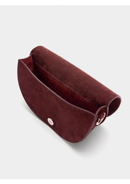 Kapaklı Süet Çapraz Askılı Çanta indirimleri