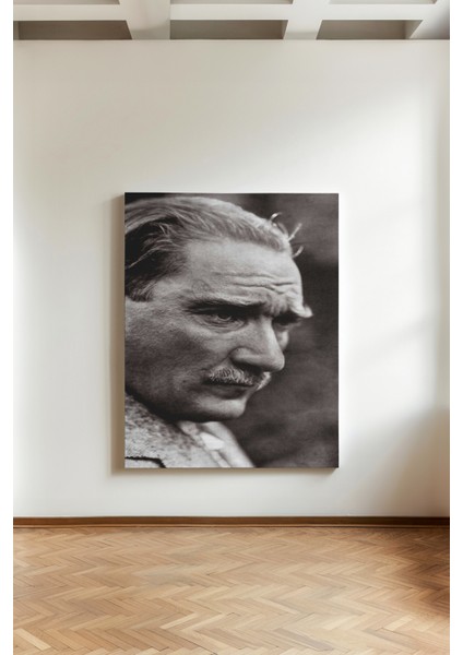 Kararlı Bakış - Kanvas Tablo - Siyah Beyaz Dramatik Portre Duvar Dekoru