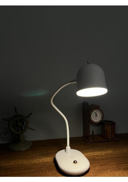 Berlin Şarjlı Masa Lambası fırsatları