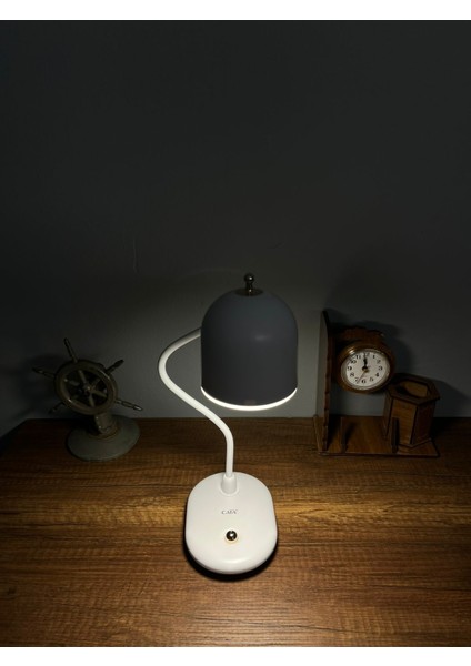 Berlin Şarjlı Masa Lambası