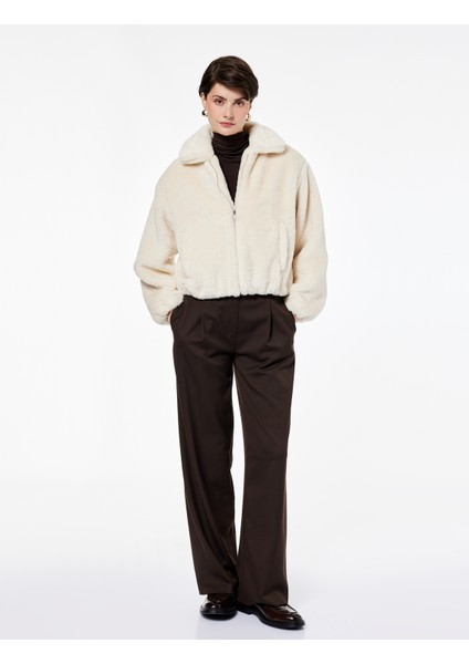 Uzun Kollu Cepli Fermuarlı Crop Peluş Bomber Ceket