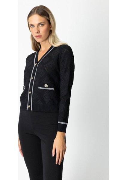 Kadın V Yaka Kabartmalı Hırka 60950 Siyah fiyatları