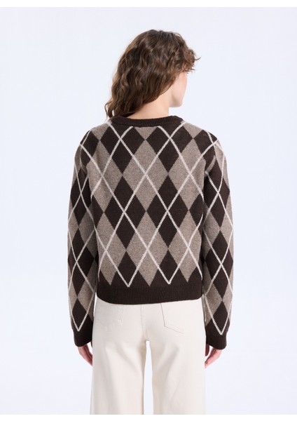 Bisiklet Yaka Relaxed Baklava Desenli Kahve Kazak Kadın J5WL-KZK7168 indirimleri