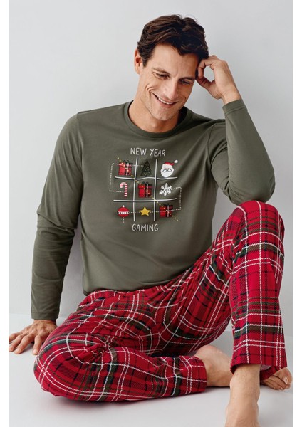 Yılbaşı Özel Üretim Aile Pijama, Kadın Erkek ve Çocuk Pijamalar Ayrı Ayrı Fiyatlandırılır indirimleri