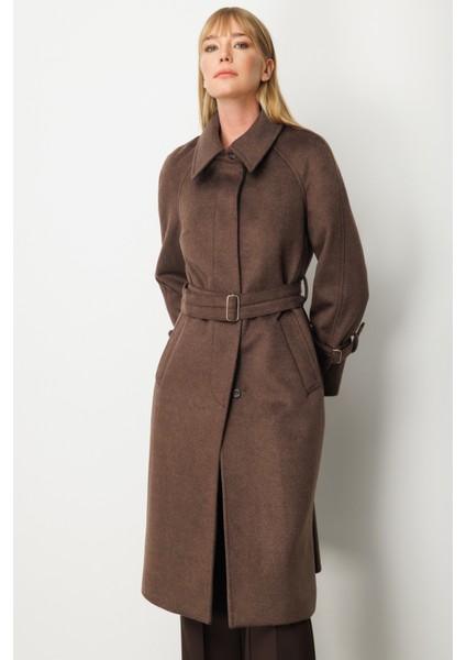 Kadın Kolu ve Beli Kemerli Kaşe Kaban 6057 Kahverengi modelleri